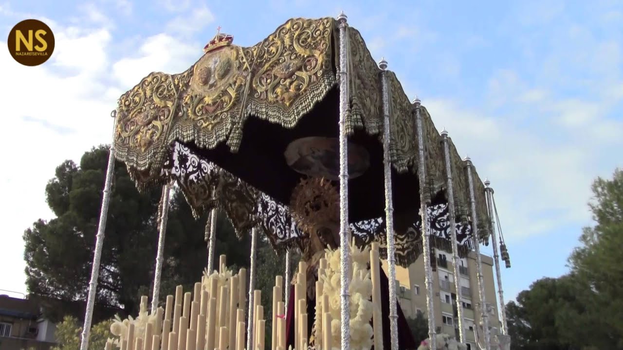 Semana Santa 2016 - Salida de la Virgen del Amor de Pino Montano con 'Amor y Esperanza'