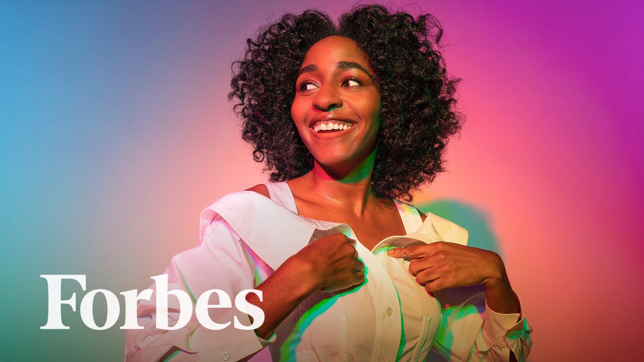 How 'The Bear' Actress Ayo Edebiri Left Teaching To Take Hollywood By Storm | Forbes