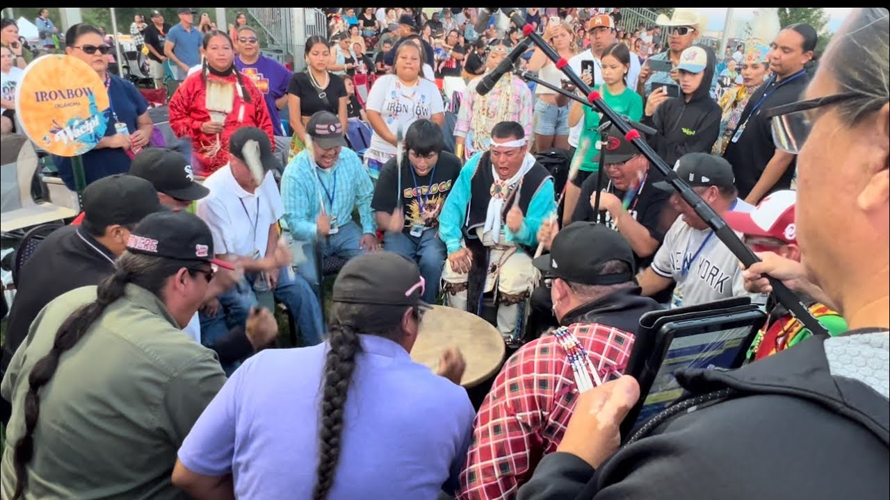 Iron Bow Singers @ Shakopee Powwow 2k24 SNL