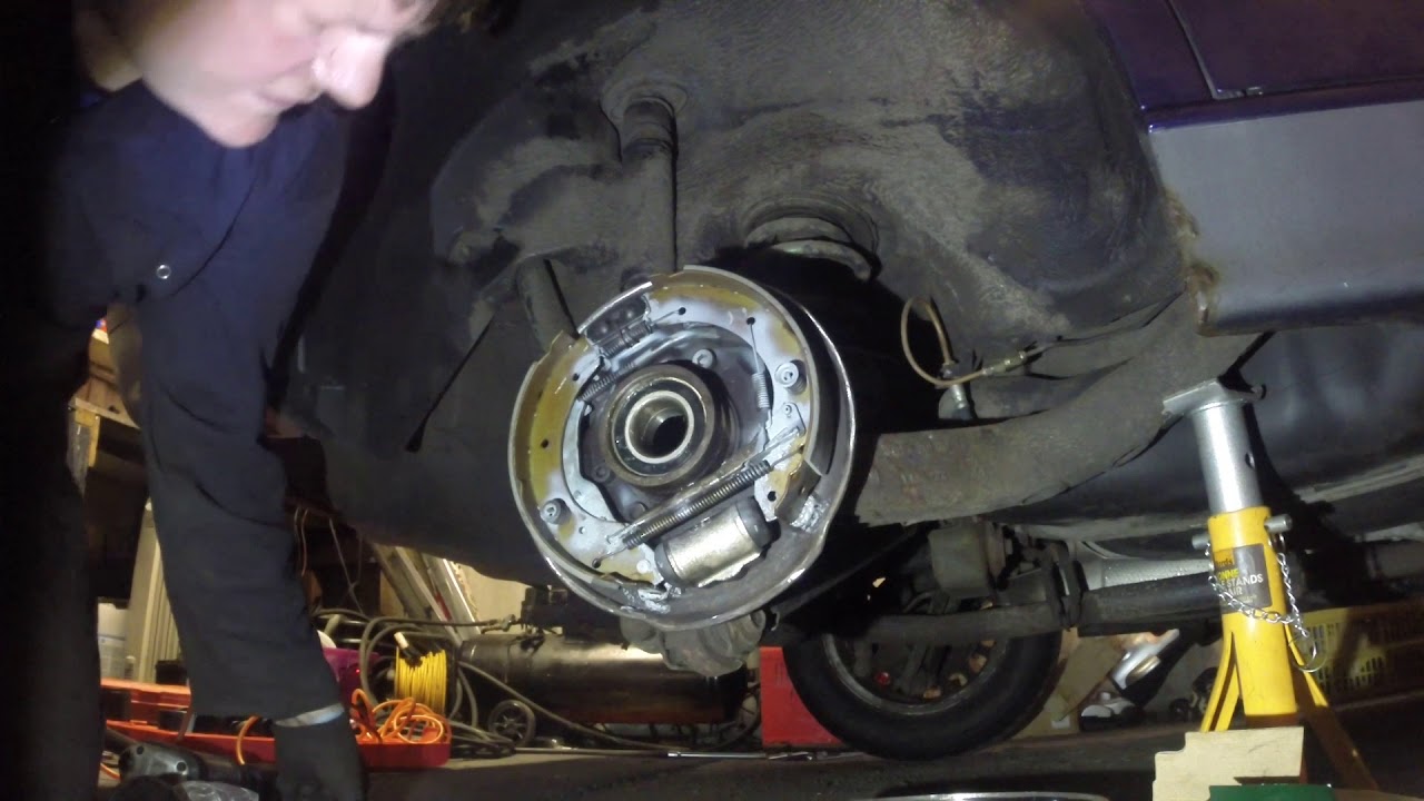 Project Bimmer (1995 BMW E36 318i) Part 5 - Rear wheel bearing replacement #2