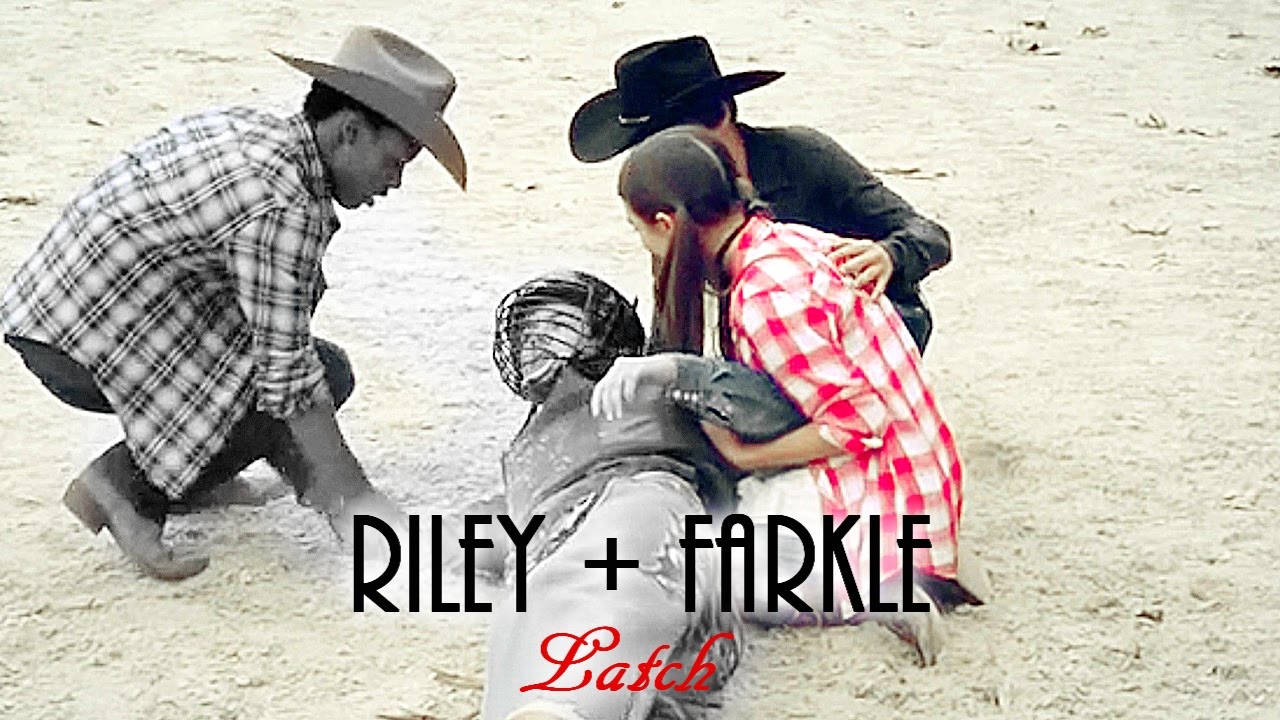 Riley + Farkle | Latch