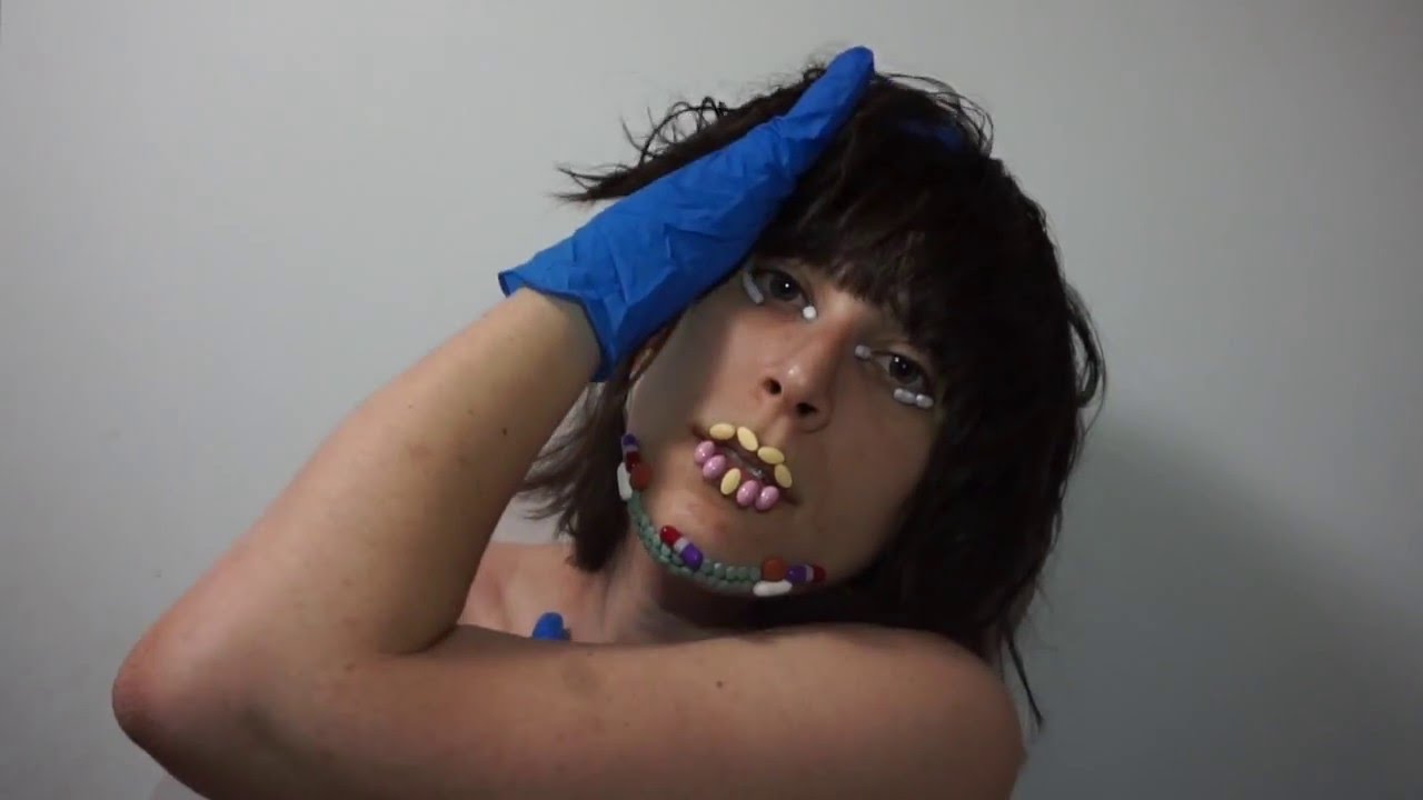 Janna Pelle - Favorite Customer (Official Video)