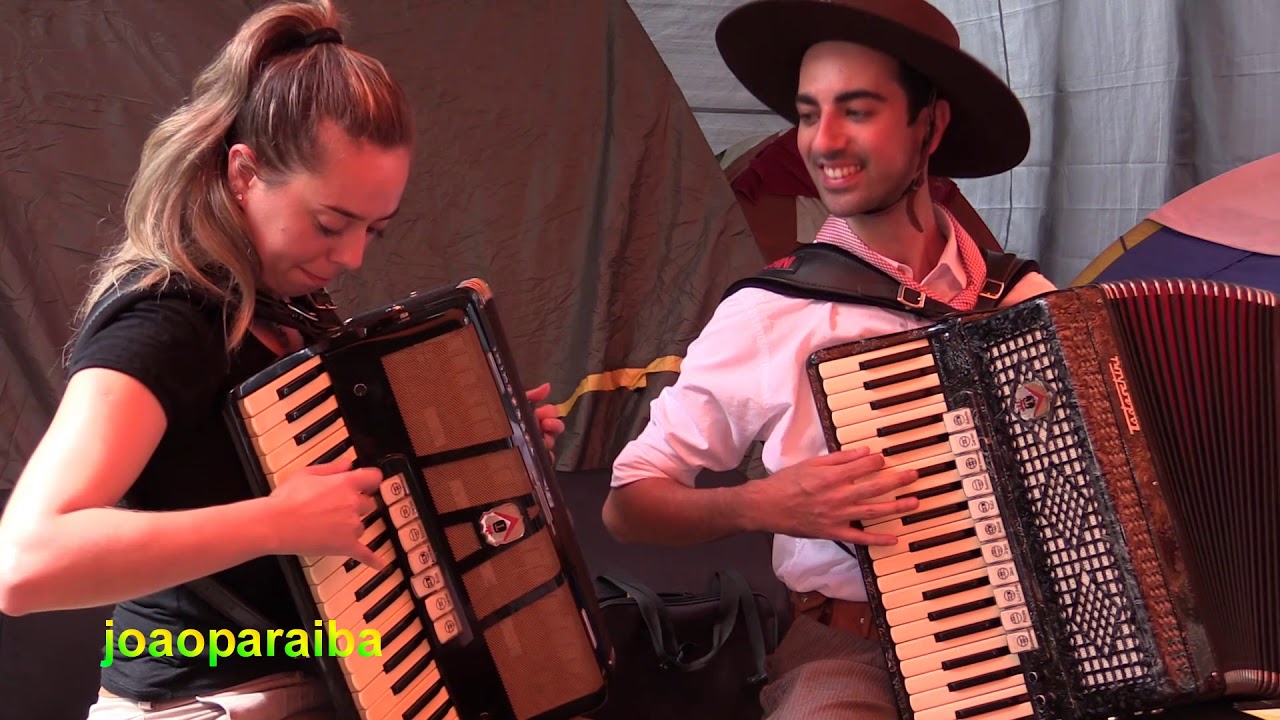 Descendo a Serra (Paulo Siqueira) por Karol Coelho e Rafael Siqueira joaoparaiba