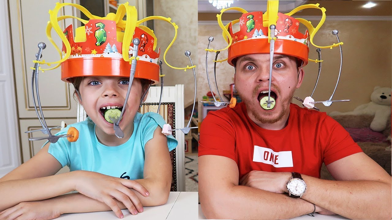 CINE E CEL MAI MANCACIOS?! Chow Crown CHALLENGE de la JASMINA SHOW