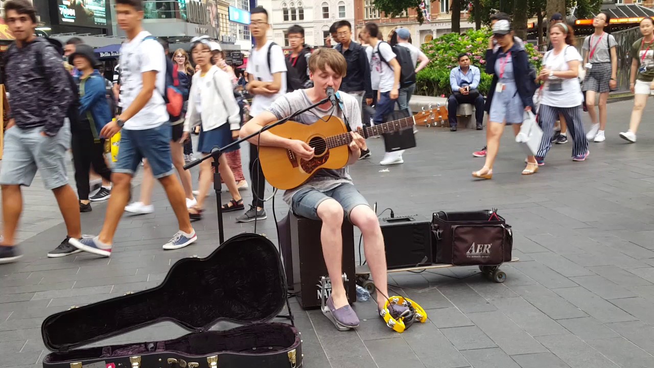 Budapest - Murdo Mitchell. Always a pleasure to watch this guy live.