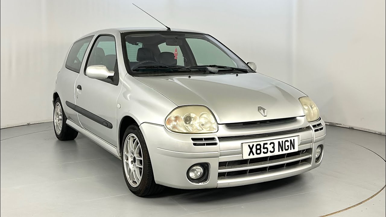Renault Clio 172 Phase One