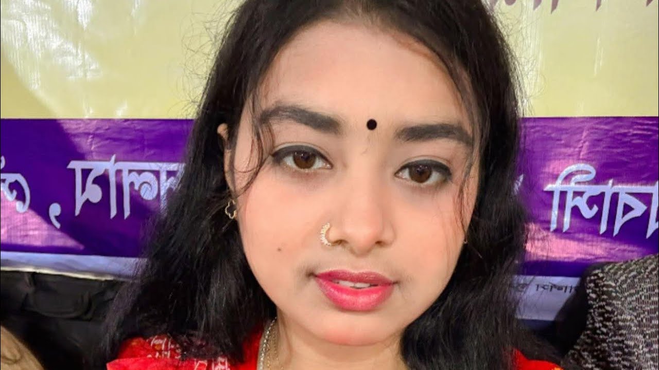 লালন কন্যা সুন্দরী টুকটুকে বাউলে অনেক সুন্দর একটি গান জীবন মানেই তো যন্ত্রনা 