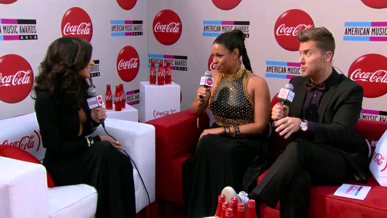 Naya Rivera Red Carpet Interview - AMAs 2013