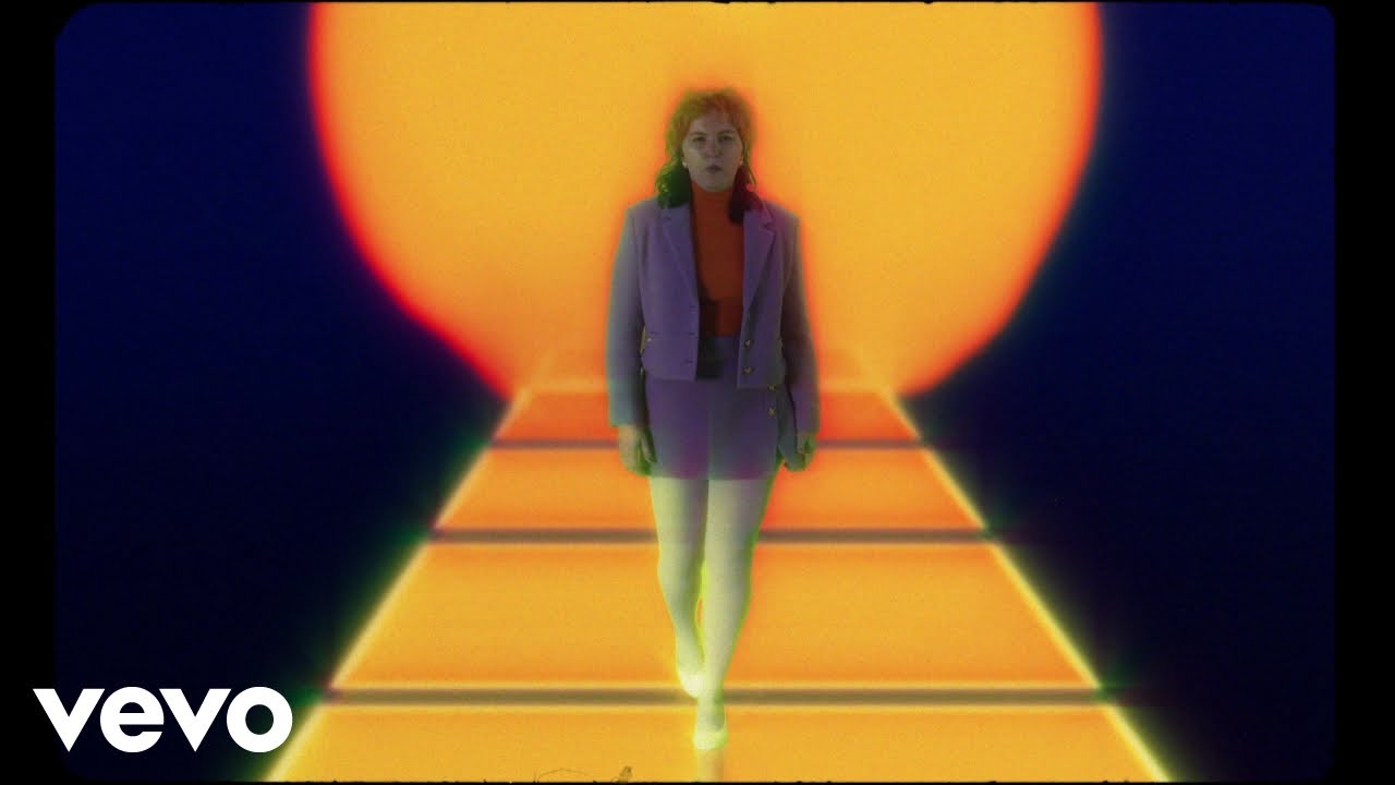 Caroline Kingsbury - Kissing Someone Else