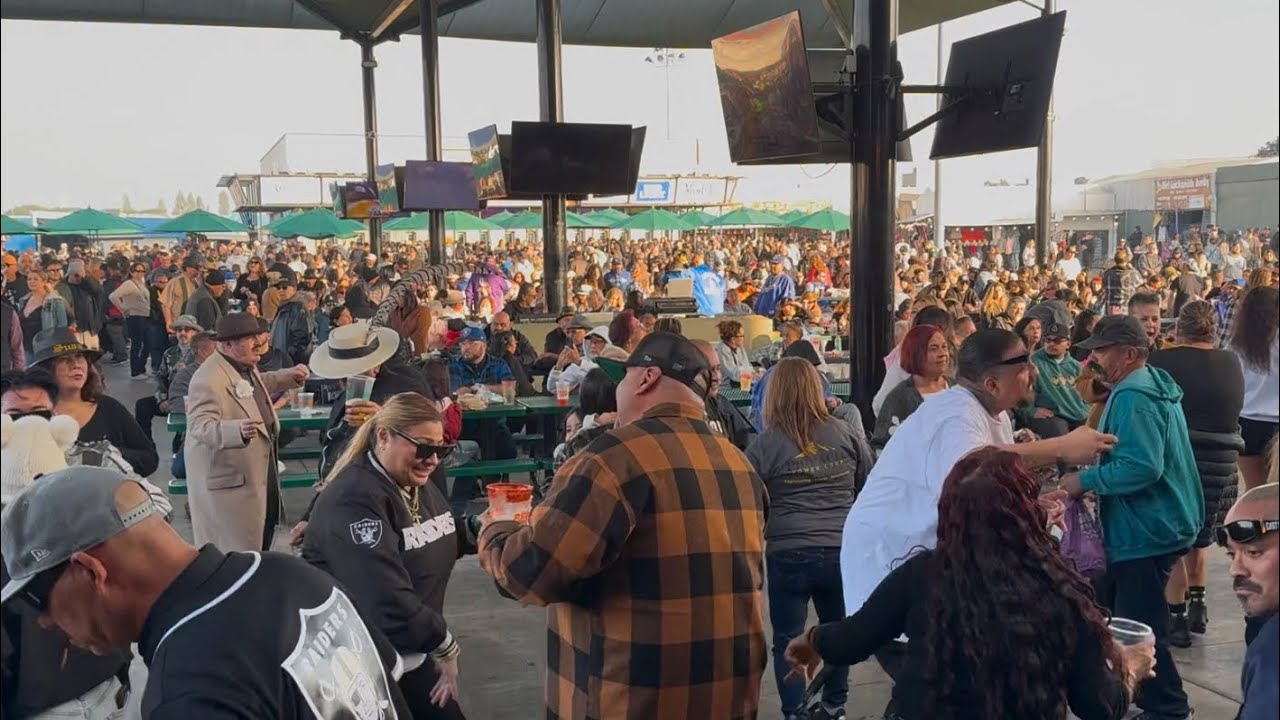 SUAVE the Band! SFS Swapmeet 12/29/2024 #livemusic @meediamagic 🎩🔥😎