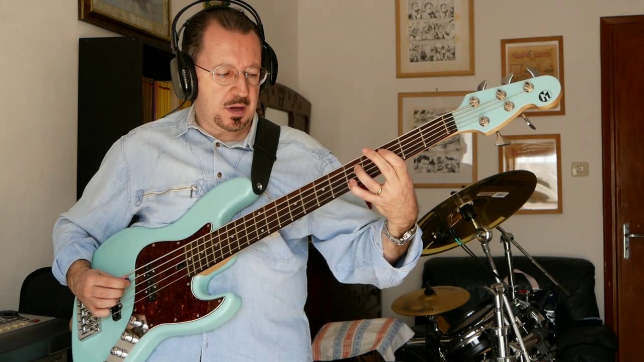 MERI LUIS (Lucio Dalla) - bassline by Roberto Salomone