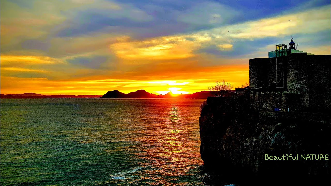CASTRO URDIALES 🌍 El Amanecer y el Sonido de la NATURALEZA