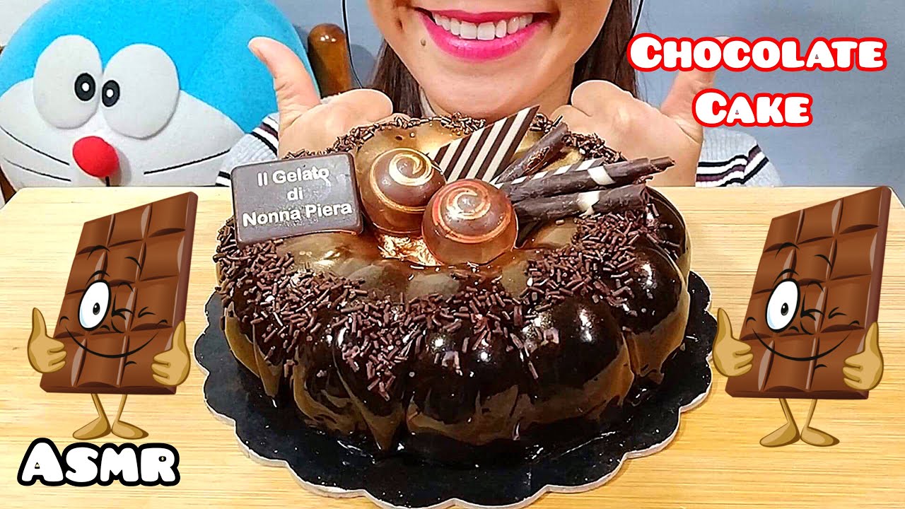 EATING DELICIOUS CHOCOLATE MOUSSE CAKE ASMR 먹방 Real Sounds