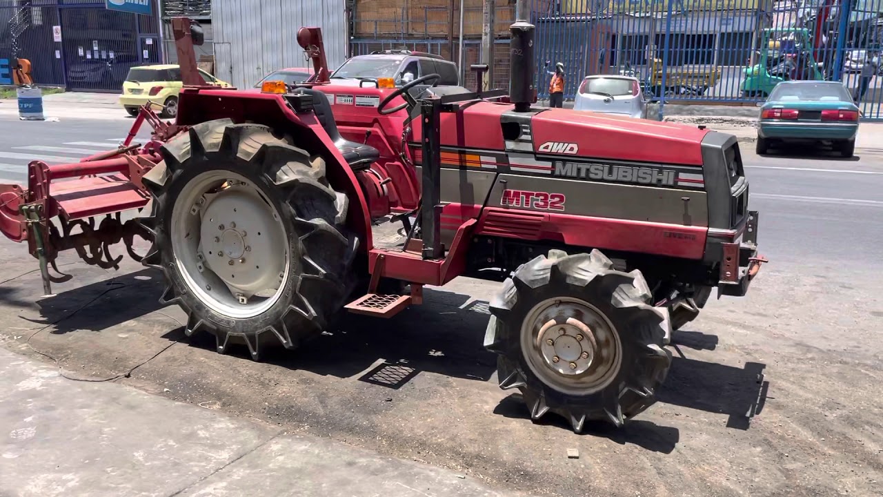 Tractor Agr&iacute;cola Mitsubishi MT32