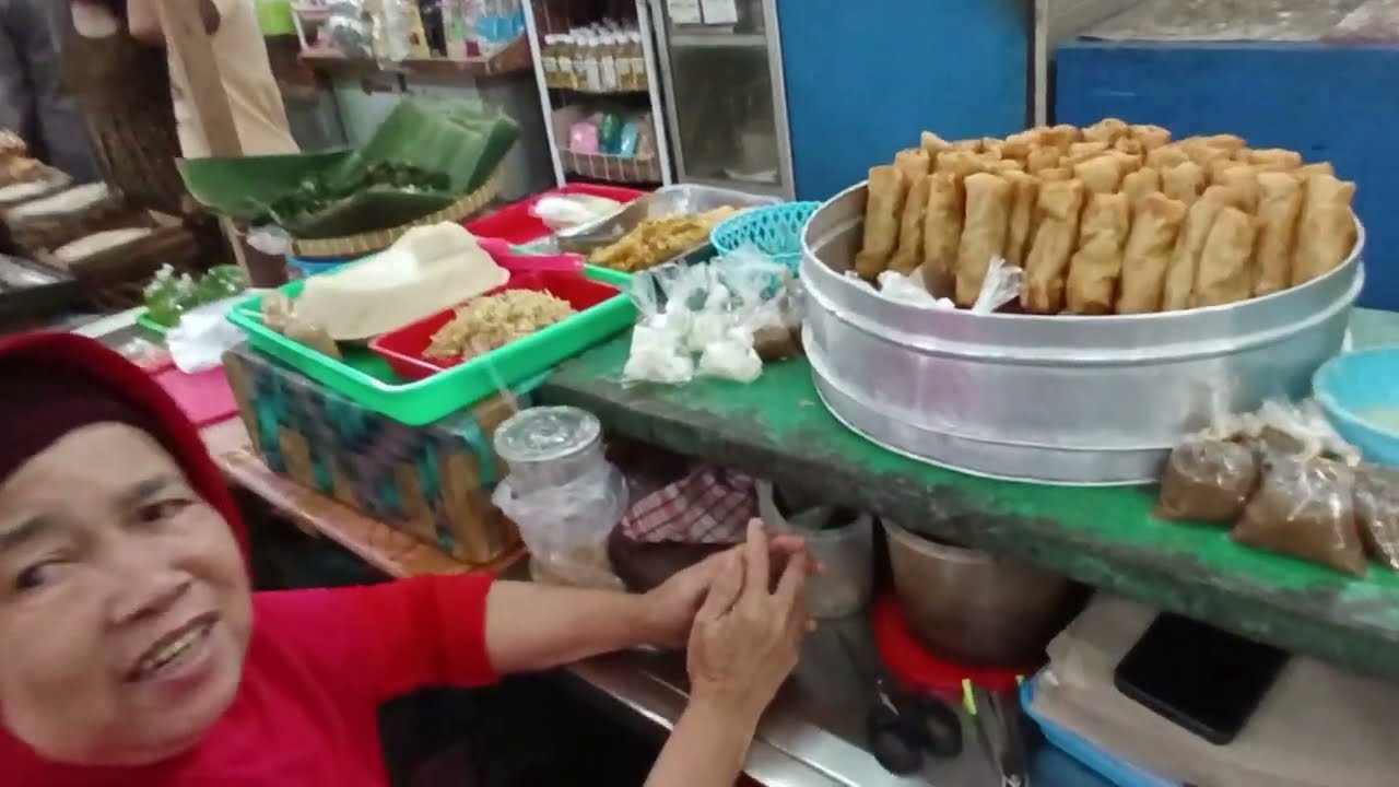 HUNTING KULINER PASAR GEDE SOLO 