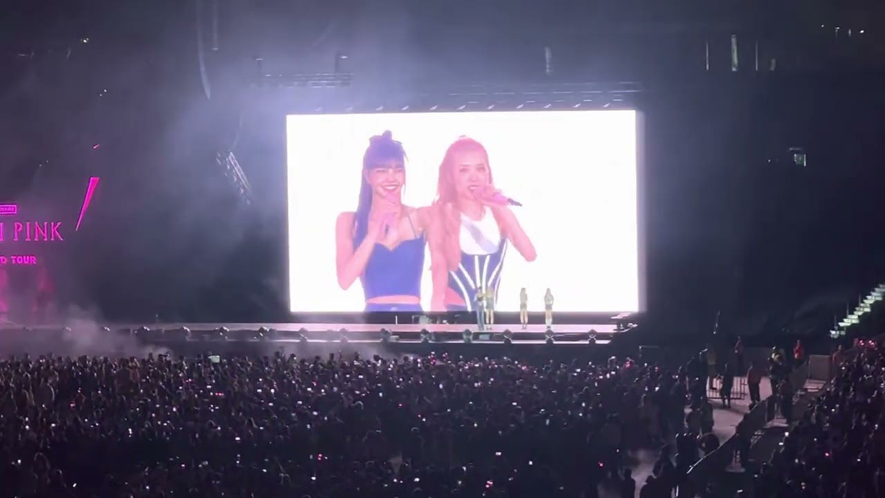 Blackpink - 2022 World Tour - Shut Down + Typa Girl + Ddu-du Ddu-du + Forever Young - Los Angeles D2