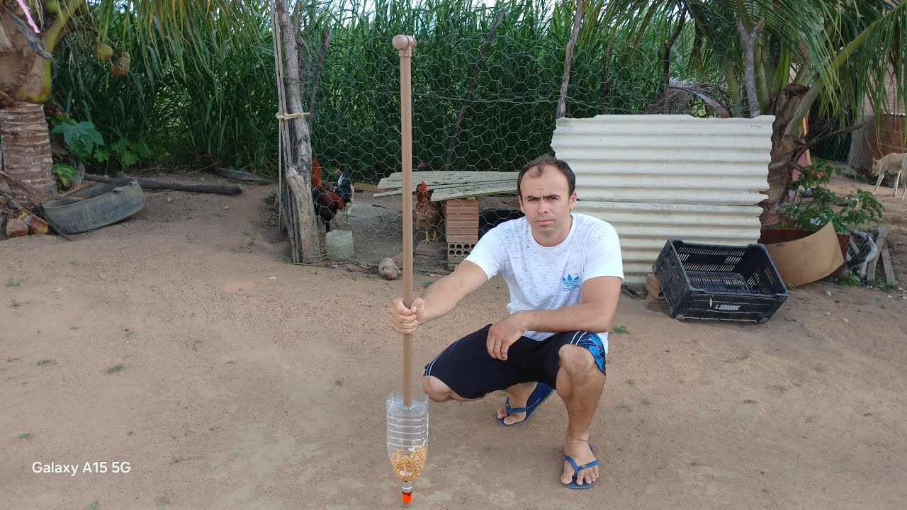 Самодельное кашпо из ПЭТ-бутылки.