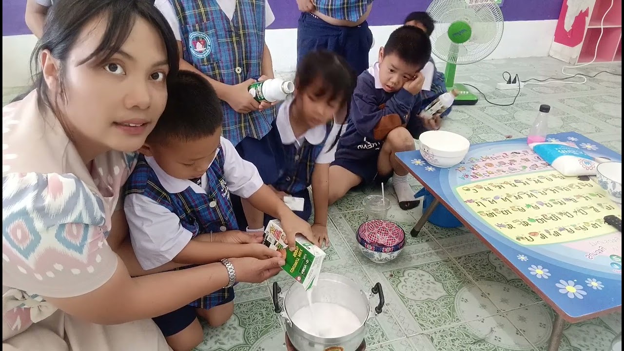 #ข้าวเหนียวเปียกลำไย#ขั้นตอนที่ 3นำข้าวเหนียวไปต้มใในน้ำเดือดใส่น้ำตาลเกลือลำไย
