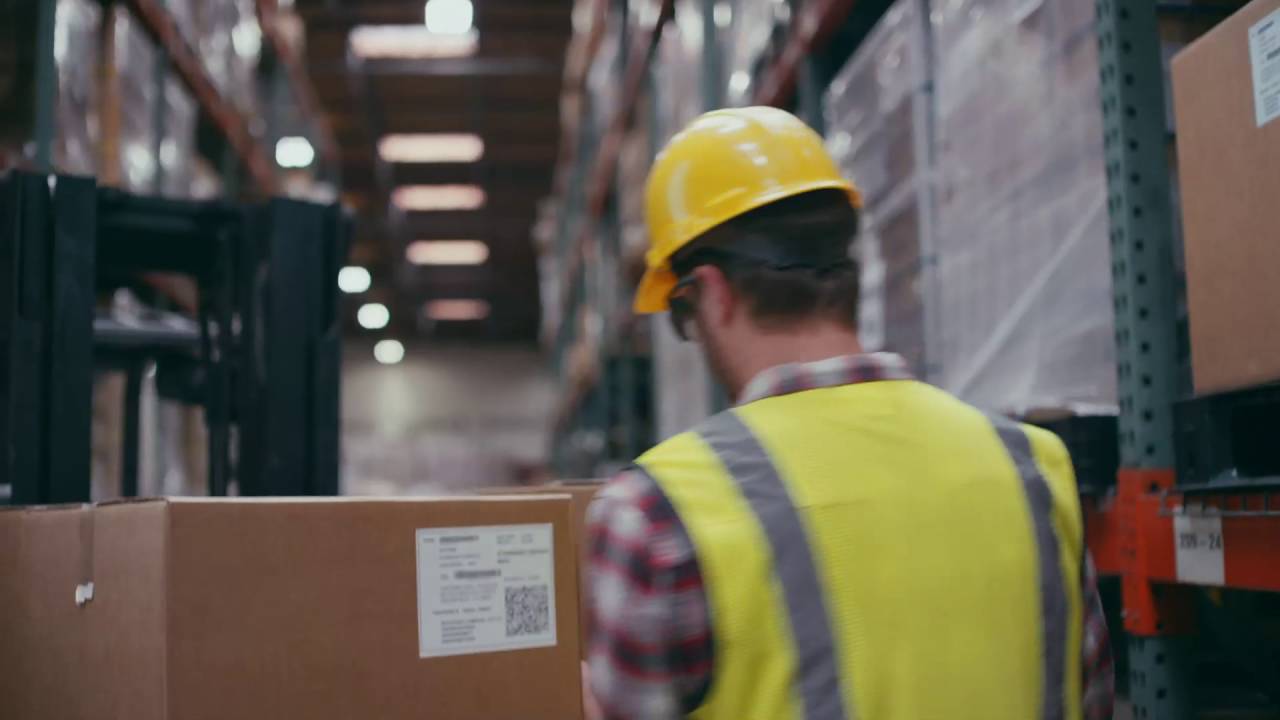 Intel's Recon Jet Pro smart glasses: Logistics and warehousing