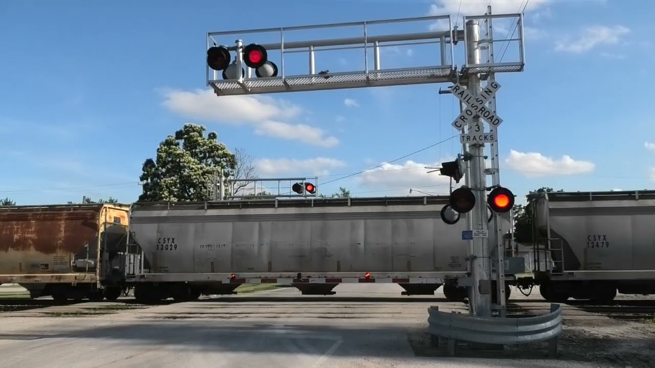 NS 6173 East in Arrowsmith, IL 6/7/22