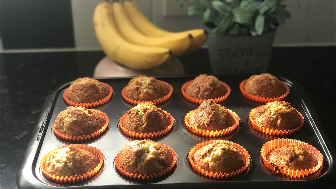 Banana Muffin // Simple Baking