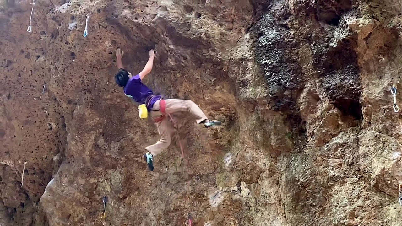 송윤찬 climbing (선운산 투구바위 조커 5.14a, 8b+ 완등) (20210314)