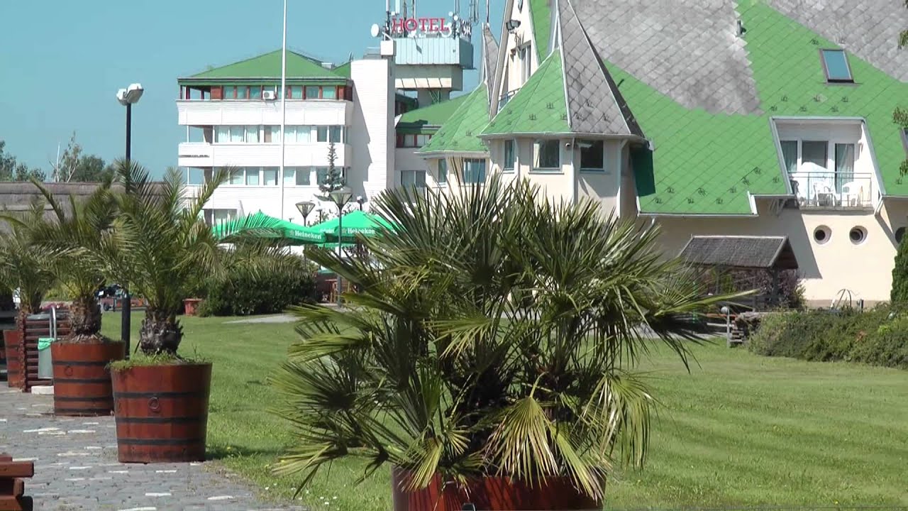 Szívünk csücske: Balatonkenese, Balatonakarattya