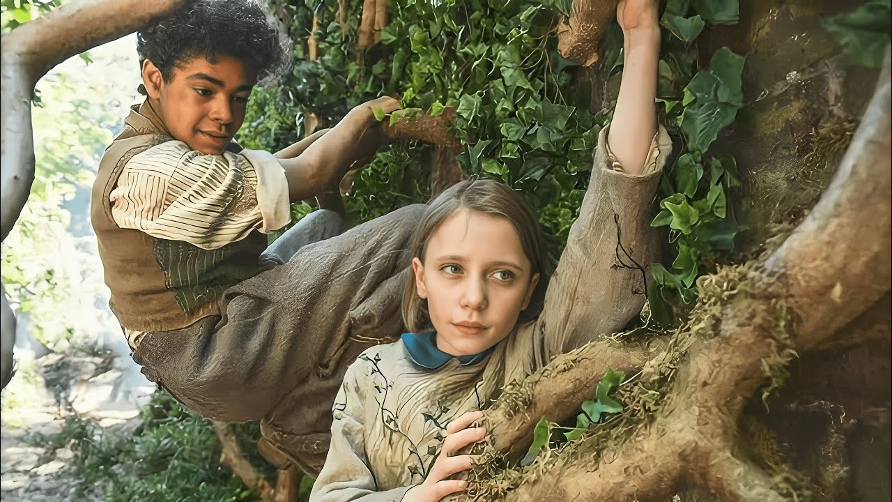 Une fille découvre un jardin magique dans sa maison qui exauce tous ses souhaits | Le Jardin Secret