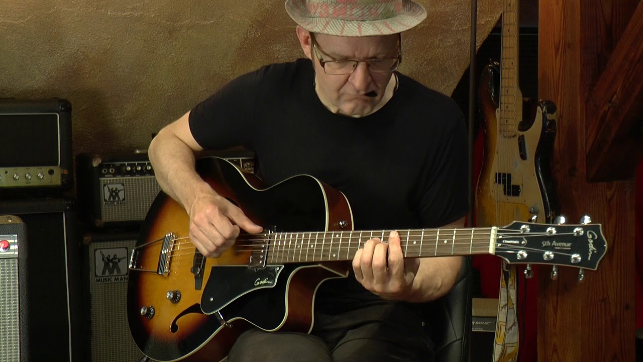 Godin 5th Avenue Composer presented by VIntage-Guitar Oldenburg and Martin Flindt
