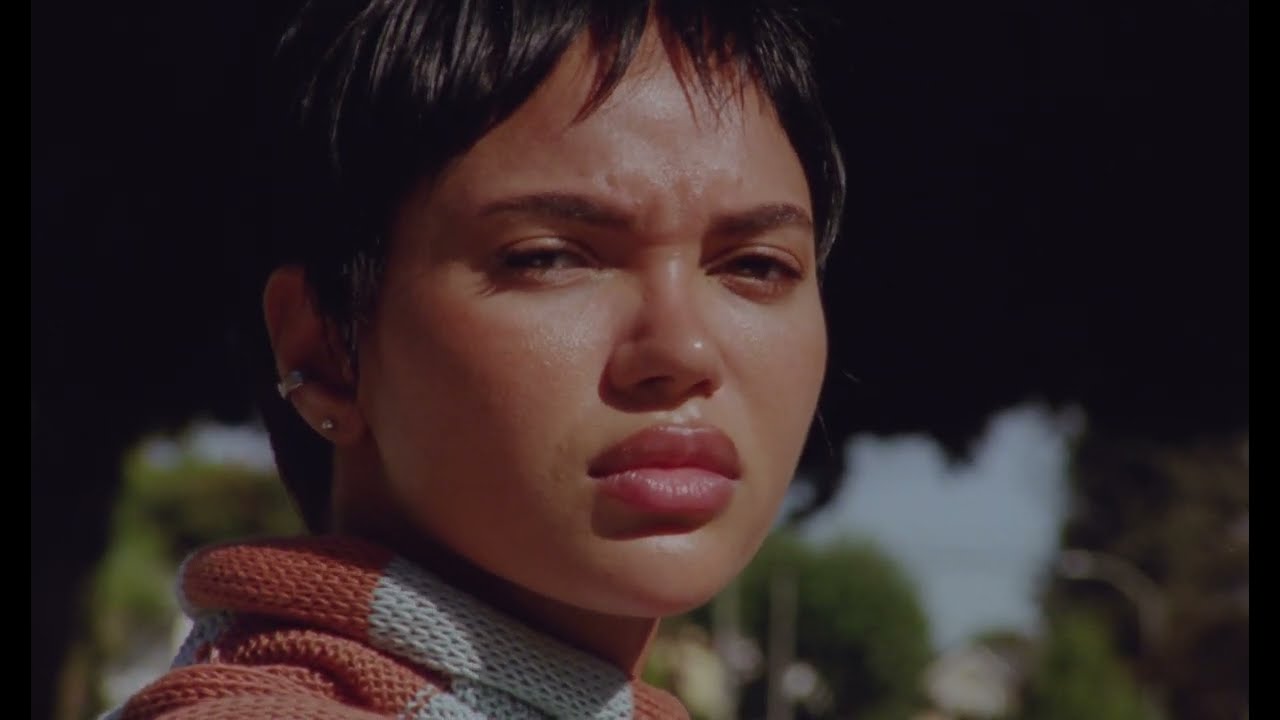 H.LLS - UP IN DREAMS (VIDEO)