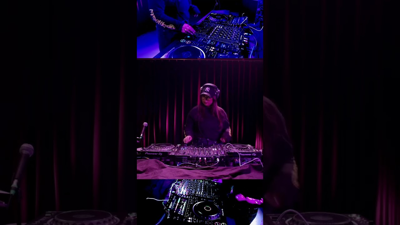 Shivi Grace - - Meervaart Studio Stream Session #5