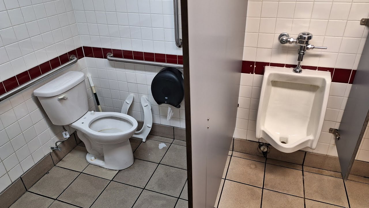 KFC Men's Restroom