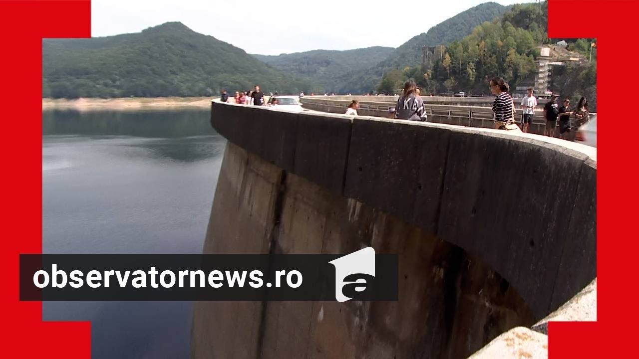 Observator a verificat ultima teorie conspiraţionistă: 