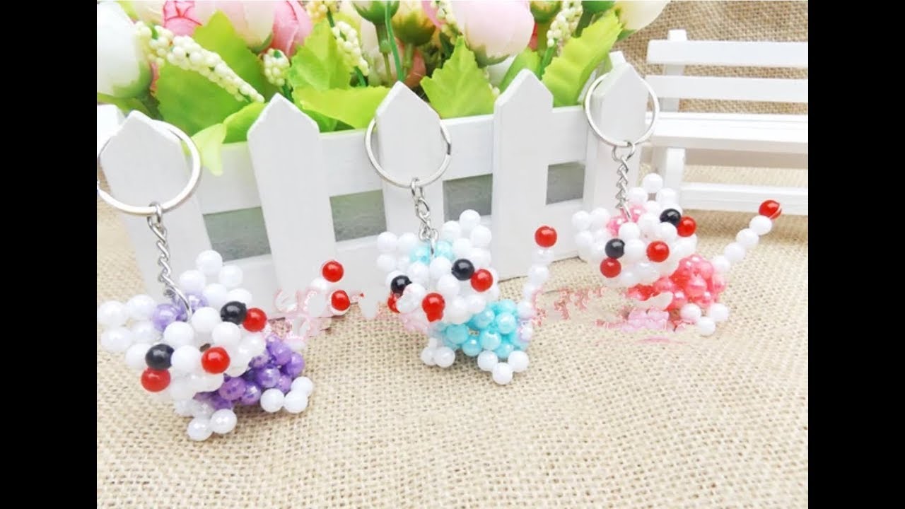 DIY kawaii bead kitty cat 水晶串珠教学 可爱的Kitty猫挂饰