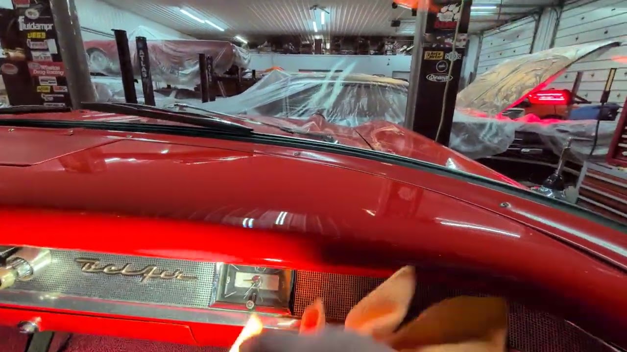 1957 Chevrolet Bel Air convertible Collector Car Gallery 