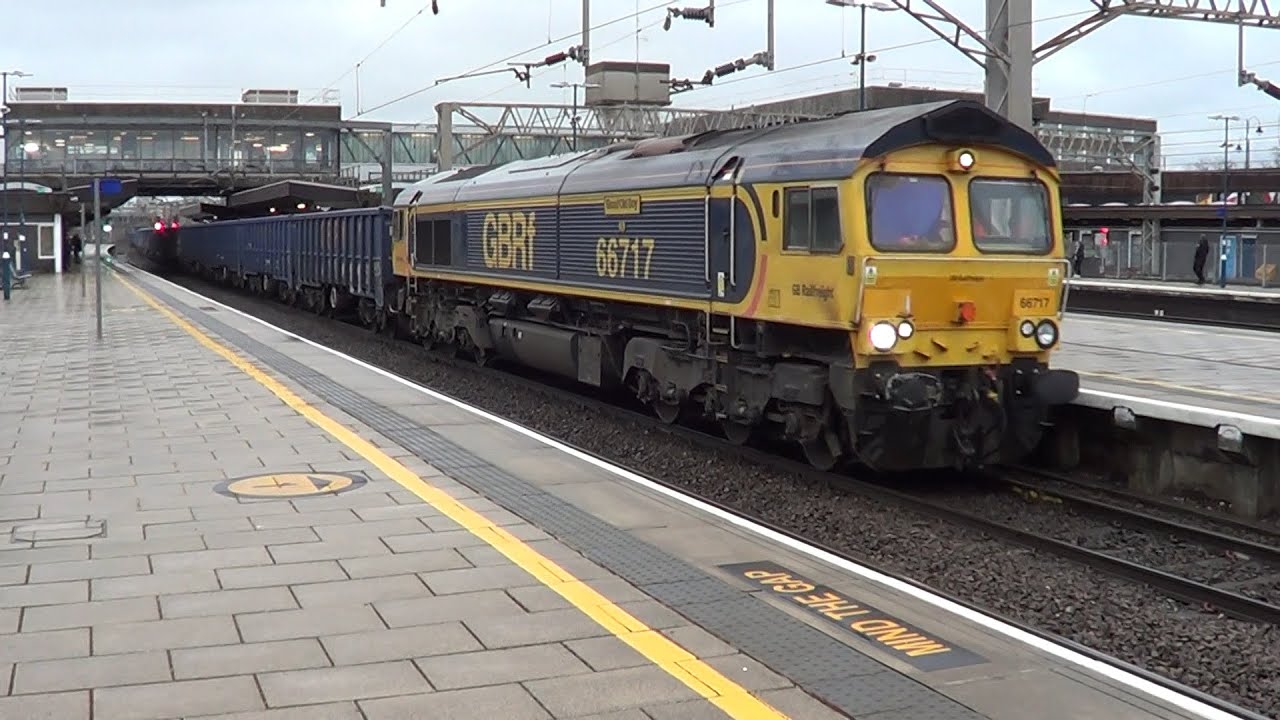 Freight Trains at Stafford 21st January 2026