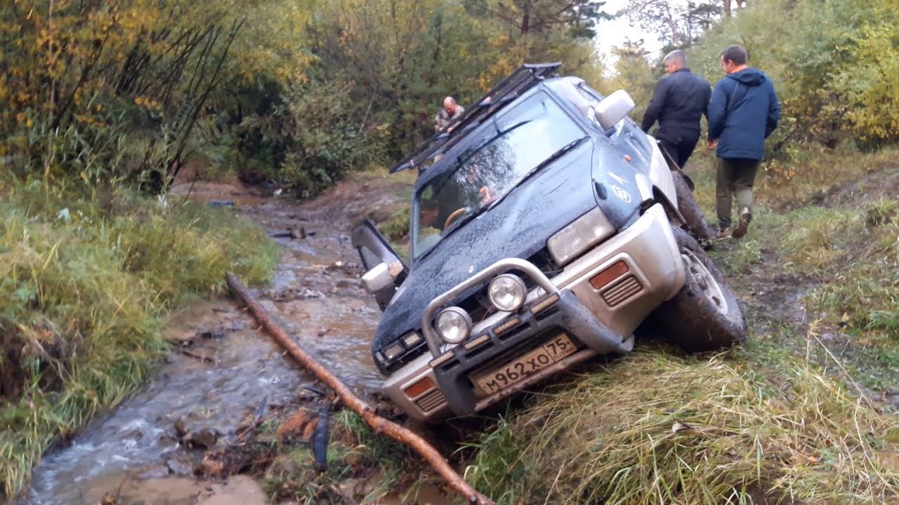Горка, которую покорили только УАЗ Патриот и Нива. Чуть не перевернули Mistral. OffRoad