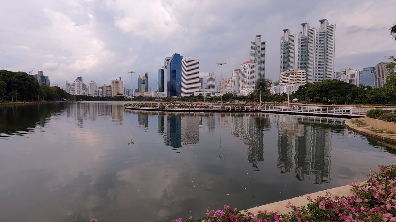 [4K] Benjakitti Park, Bangkok | สวนเบญจกิติ