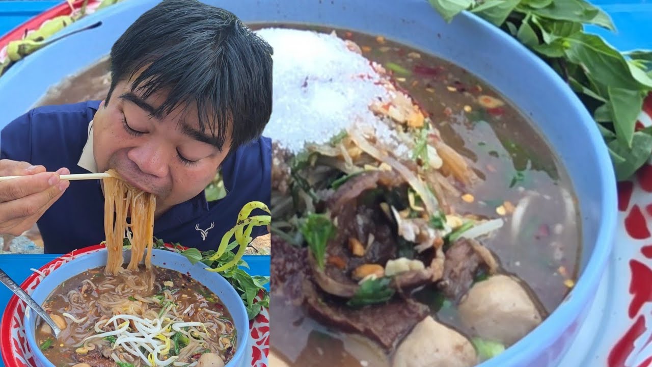 ซดก๋วยเตี๋ยวแซบๆฮ้อนๆ