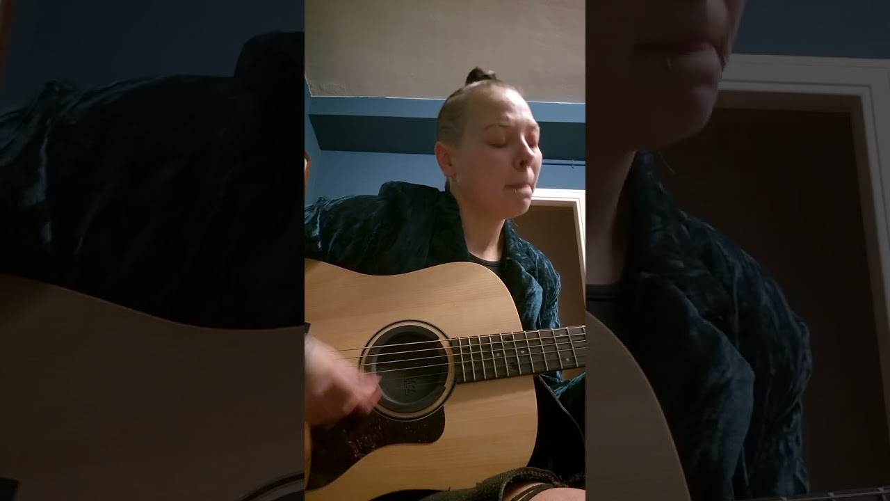 Amber Lilly - Cover of White Flag, Dido
