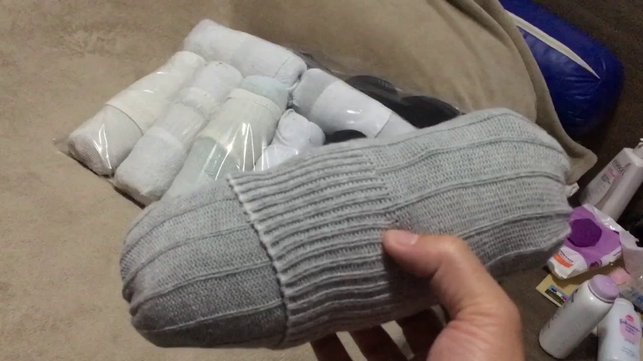 Como Dobrar As Roupas para uma viagem de moto