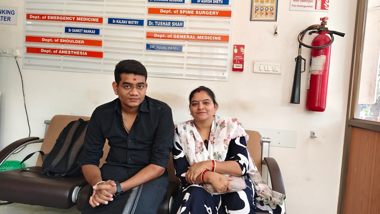 આજે માનવના પગ ના ટાંકા તોડાવા ગયા અને થયું આવું હવે હું એના પપ્પાને શું જવાબ આપીશ.🥲#dharafamilyvlog 