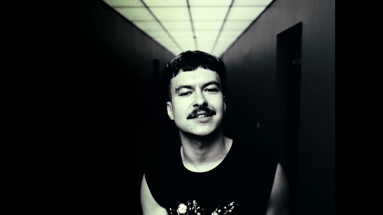 foxer - heart attack (music video)