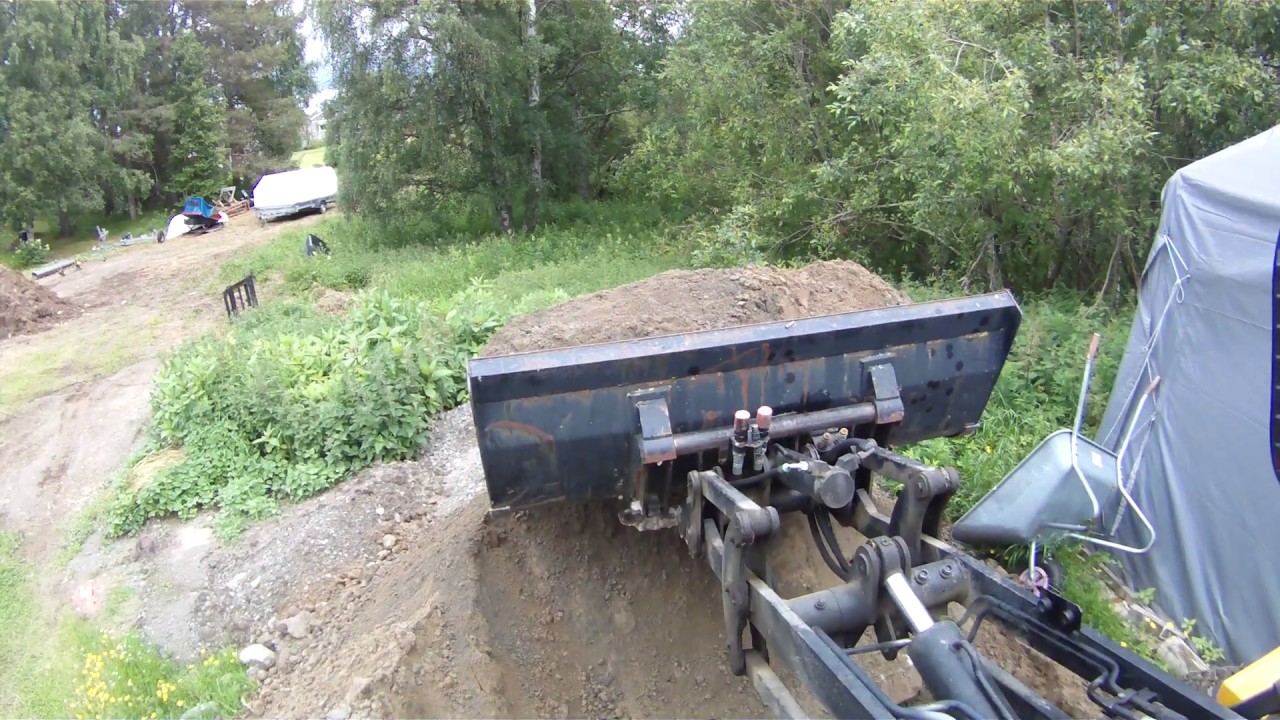 Lundberg 341 S flyttar grus 1