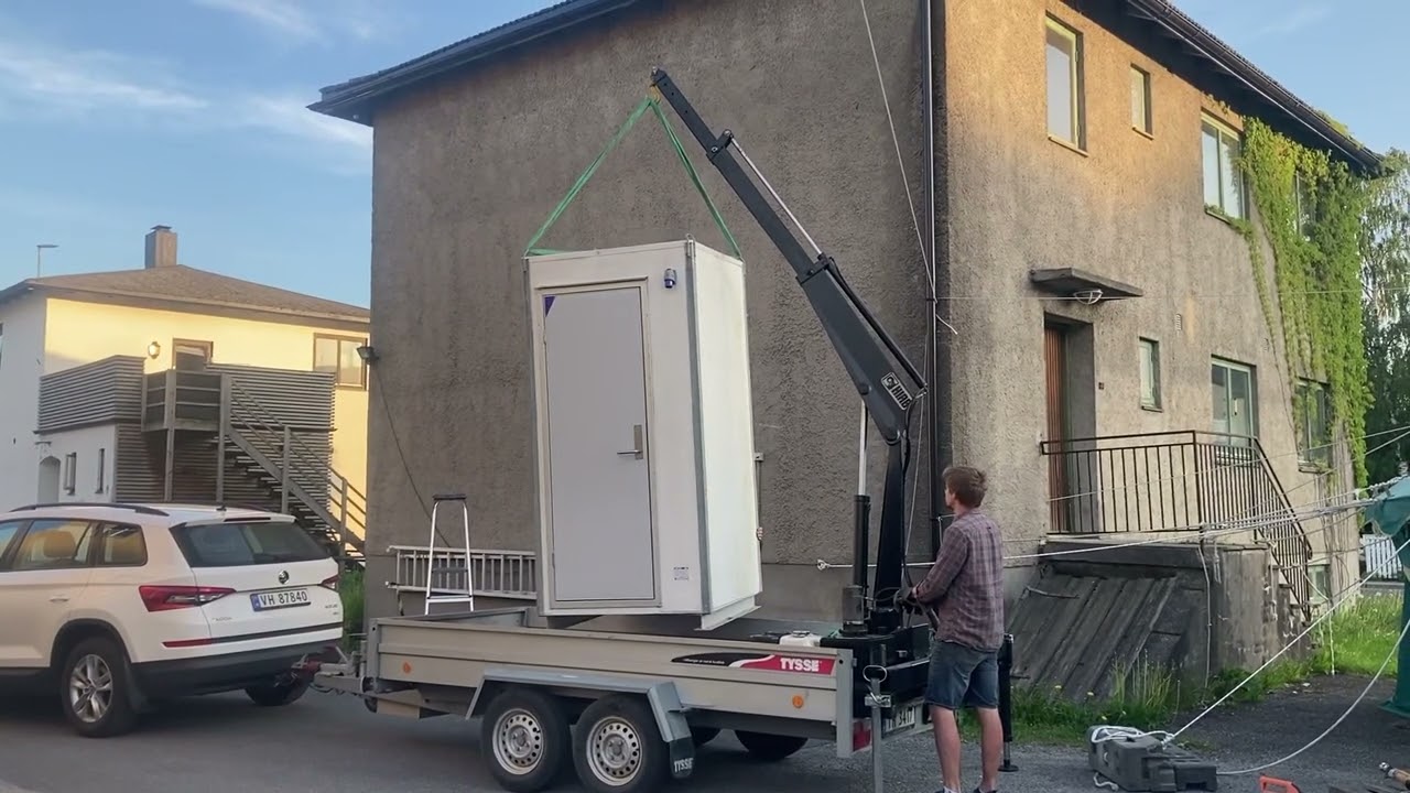 Hiab Crane Mounted on Trailer