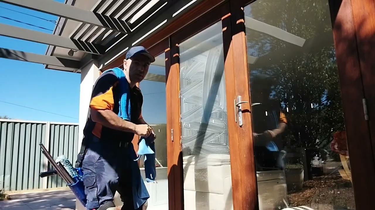 How to Clean Windows in the Sun (Long Version)
