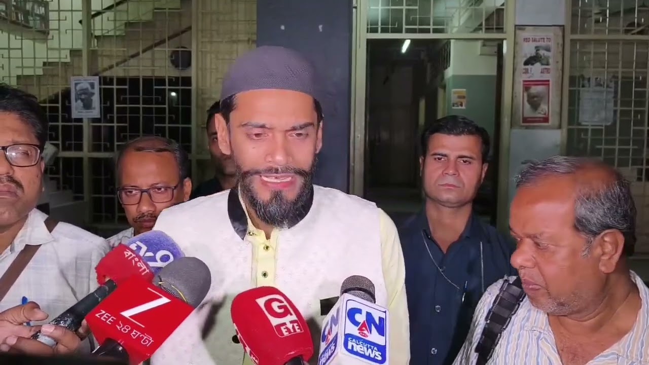 CPIM এর সঙ্গে জোট নিয়ে আলিমুদ্দিনে আলোচনার পরে সাংবাদিকদের মুখোমুখি, বিধায়ক নওসাদ সিদ্দিকী 