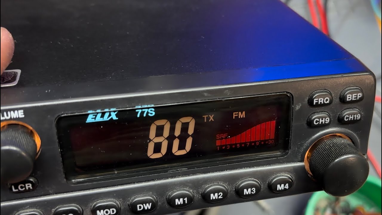 Elix 77 CB radiostanice
