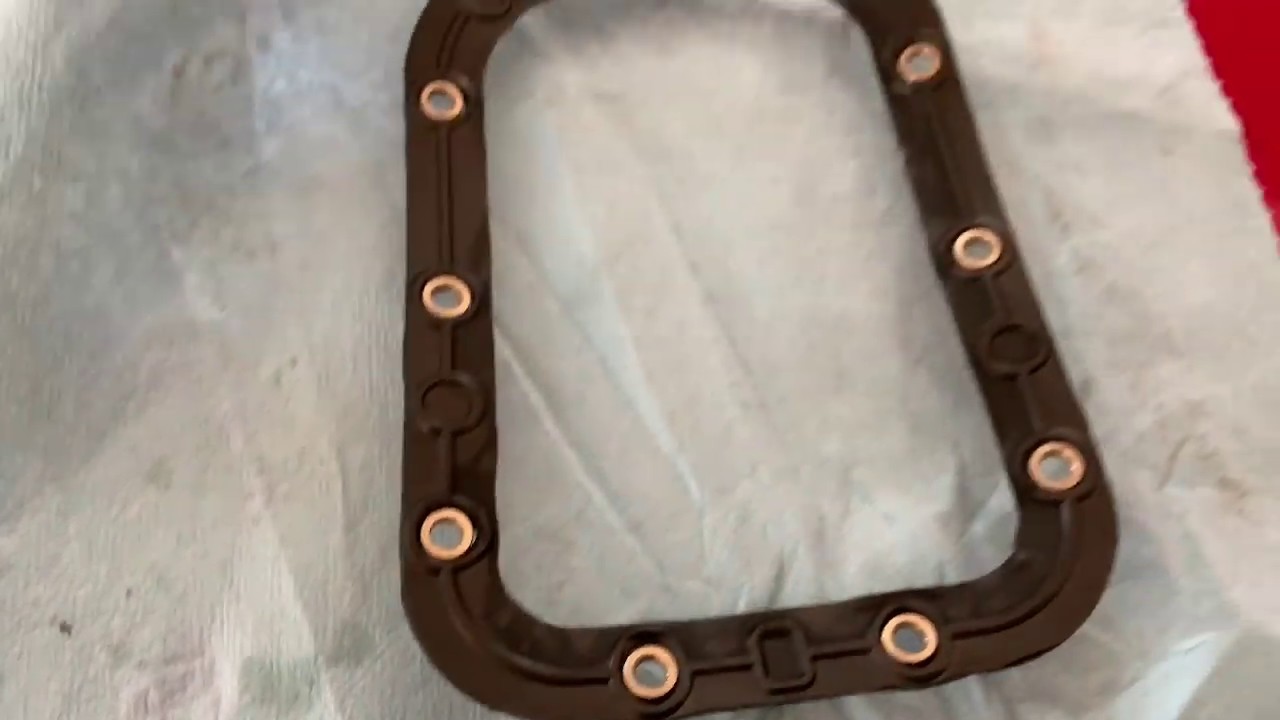 2011 Softail Deluxe Fuel Door Gasket And Fuel Filter