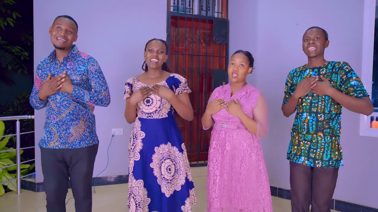 EE MUNGU TUNAKUSHUKURU   Alex Rwelamira KWAYA YA MT JOSEPHINE BAKHITA PAROKIA YA SEGEREA DSM